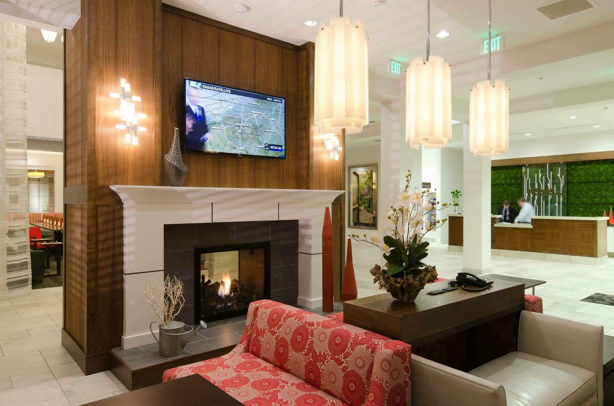 Hilton Garden Inn Hickory Exterior photo